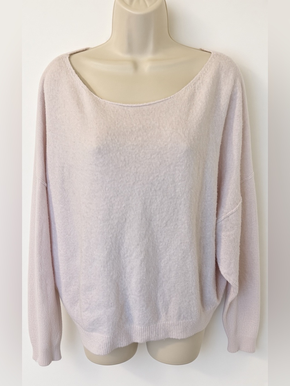 Victoria’s Secret M Blush Pink Boat Neck Sweater